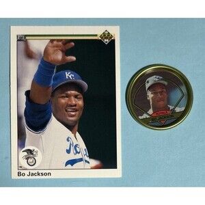 Bo Jackson -Kansas City Royals 1990 Topps Coin & 1990 UD Card #75 EUC